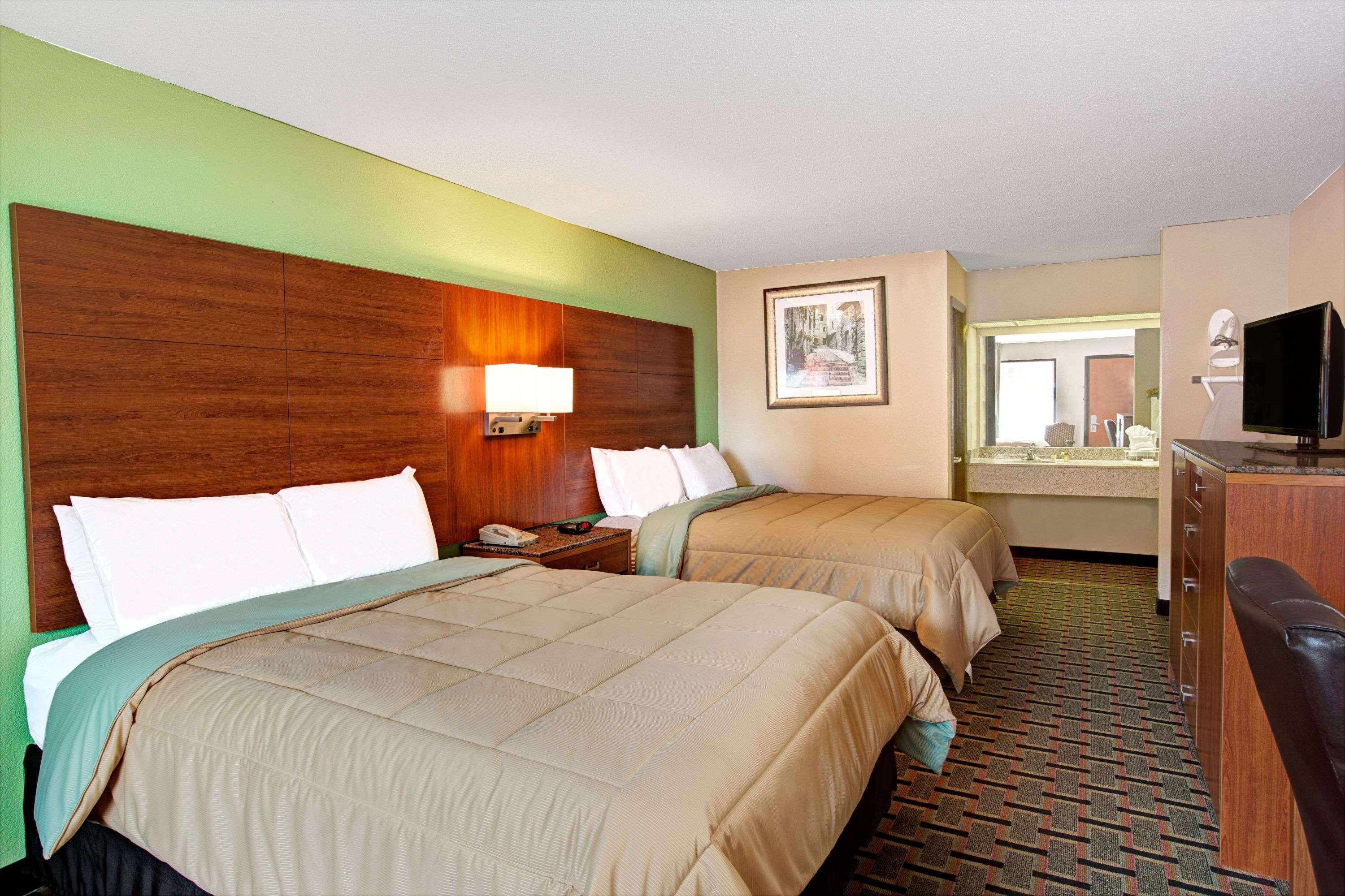 Days Inn Conover/Hickory Exteriör bild