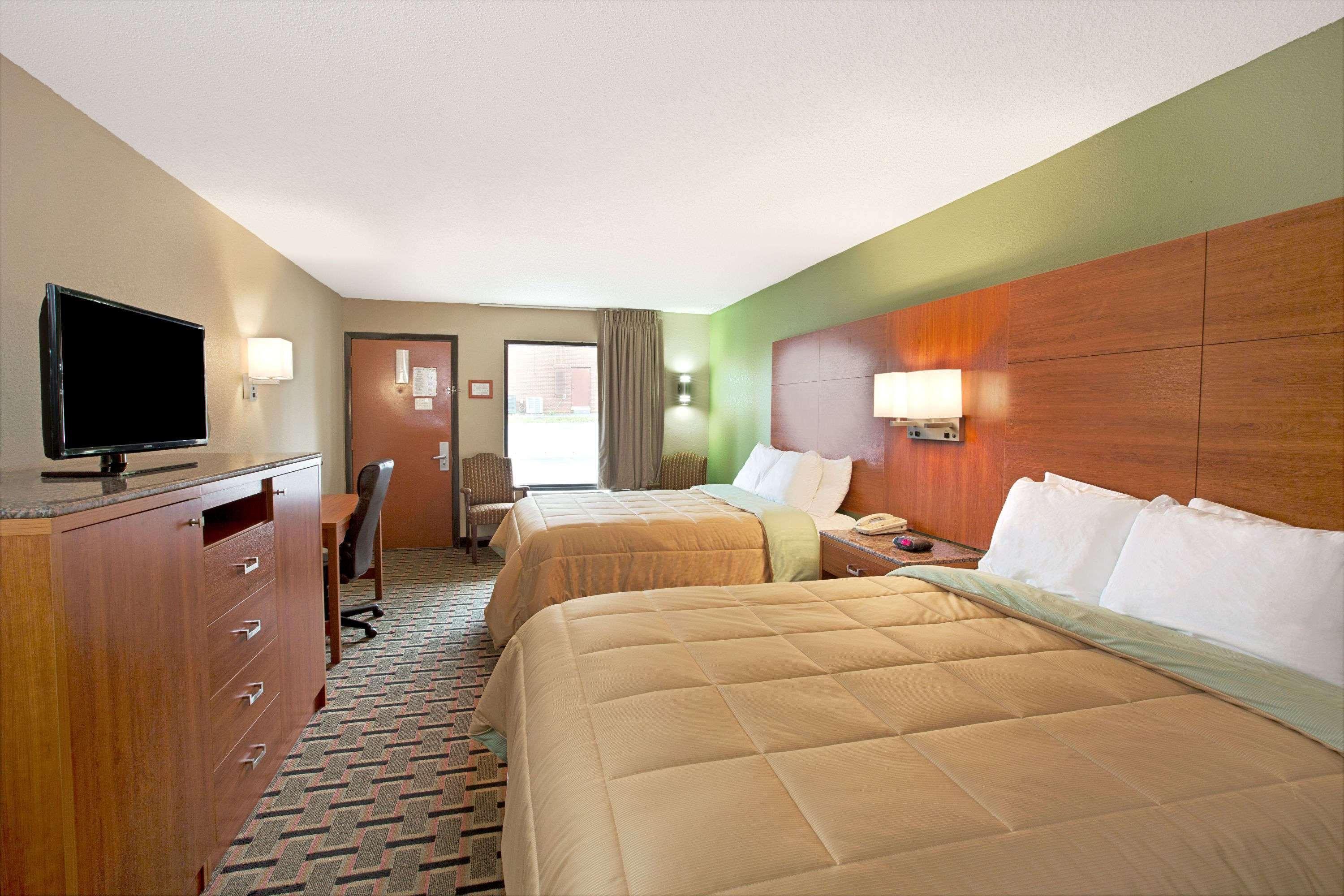 Days Inn Conover/Hickory Exteriör bild